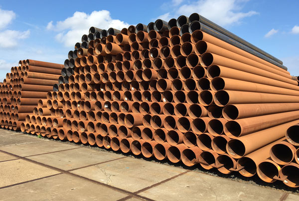 Ruim 245 ton langsnaad gelast 406,4 x 5 mm in staalkwaliteit S235 tot S355
