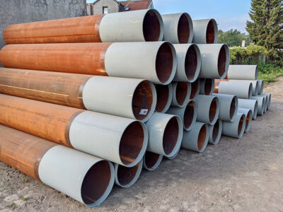 Steel tubes with coating for a noise barrier