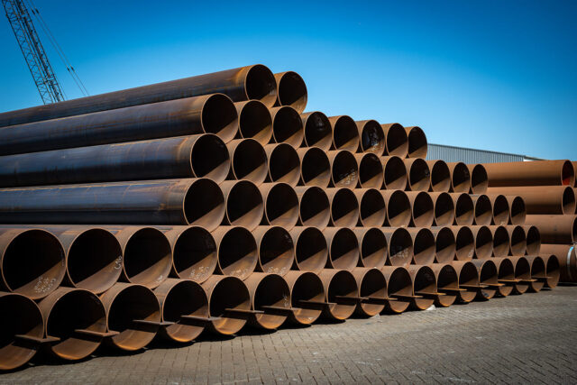Steel tubes Ø 610.0 x 8.00 millimeters: 94 tons in stock