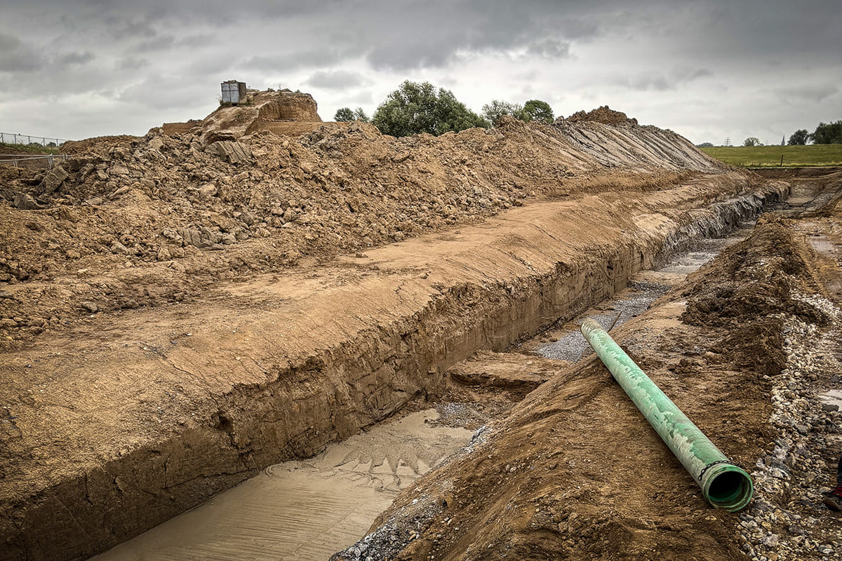The place where the casing tubes are used